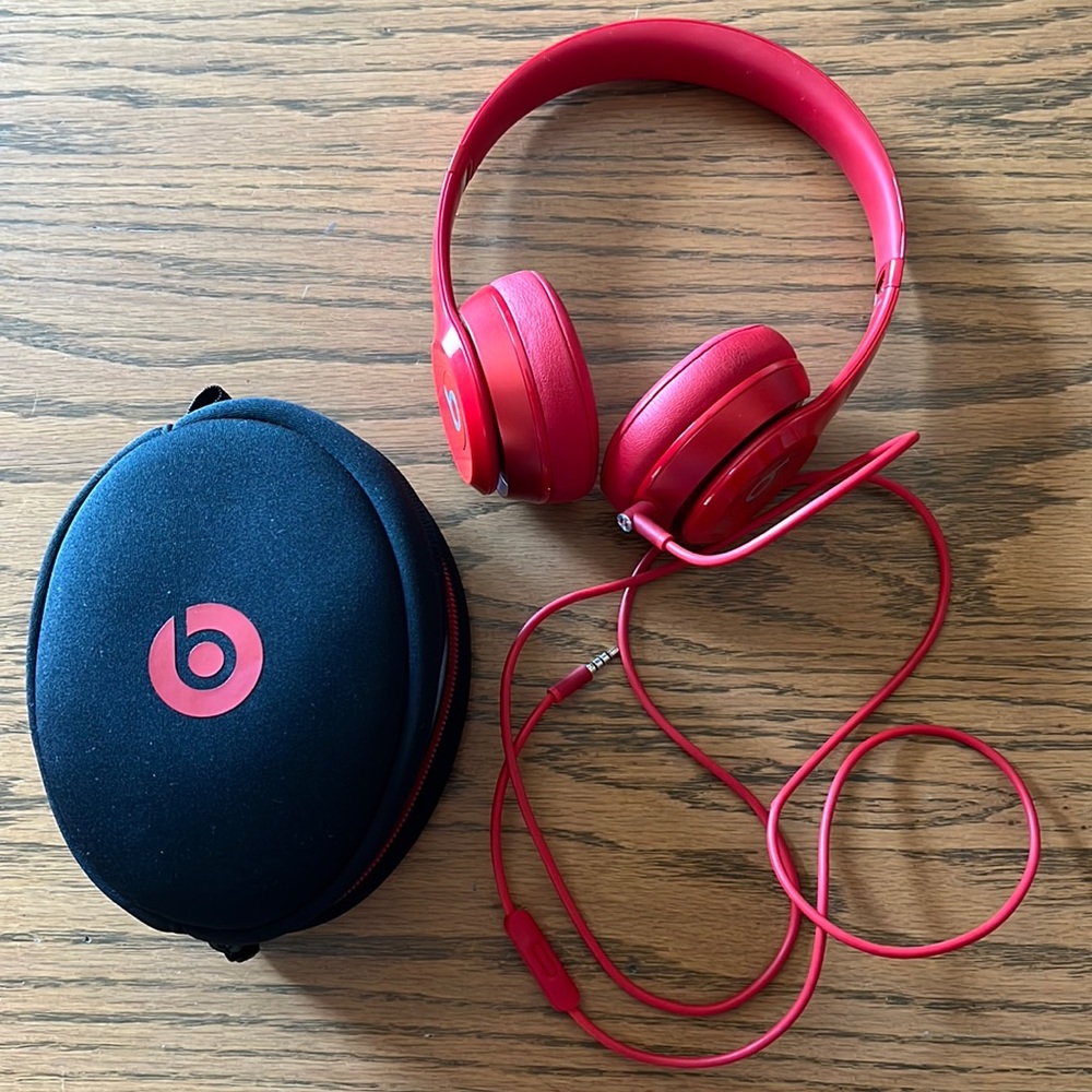 Red Wired Beats